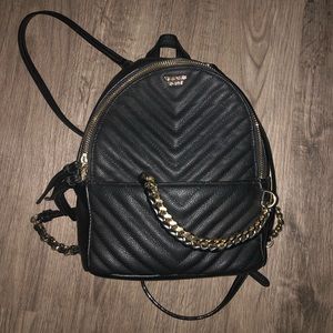 black backpack